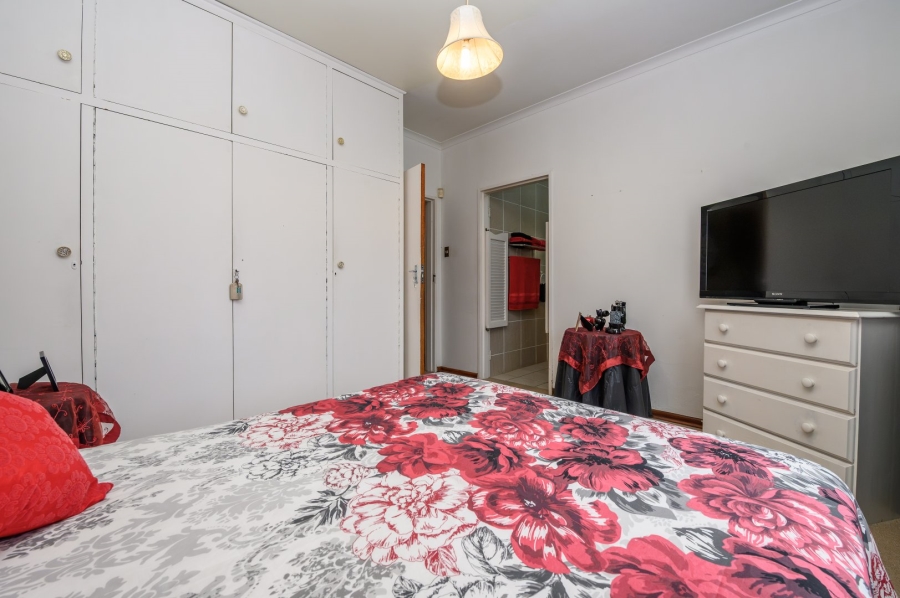 3 Bedroom Property for Sale in Kabega Park Eastern Cape